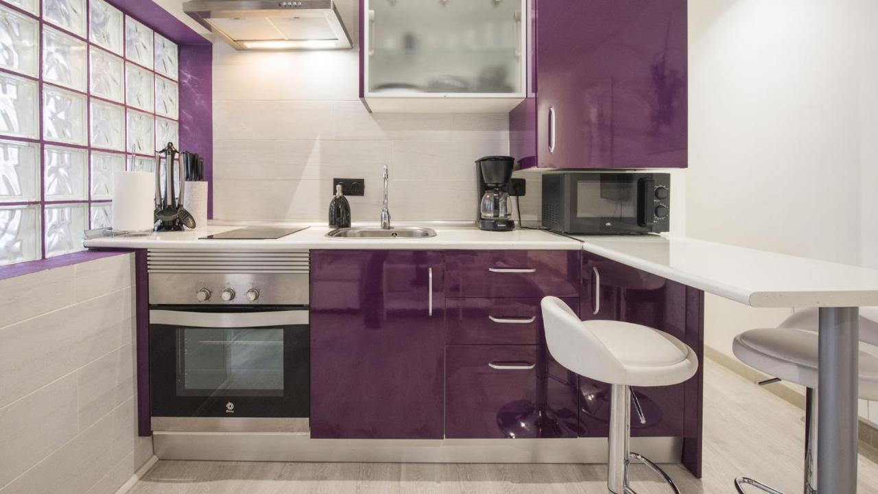 La Casa Purpura - Apartamentos Aloha توليدو المظهر الخارجي الصورة